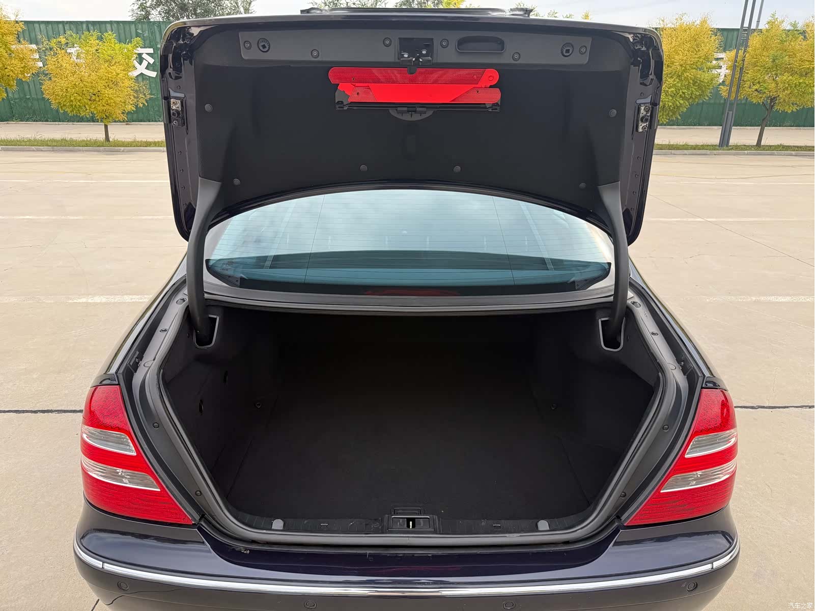 Mercedes-Benz E-Class, 2007 38