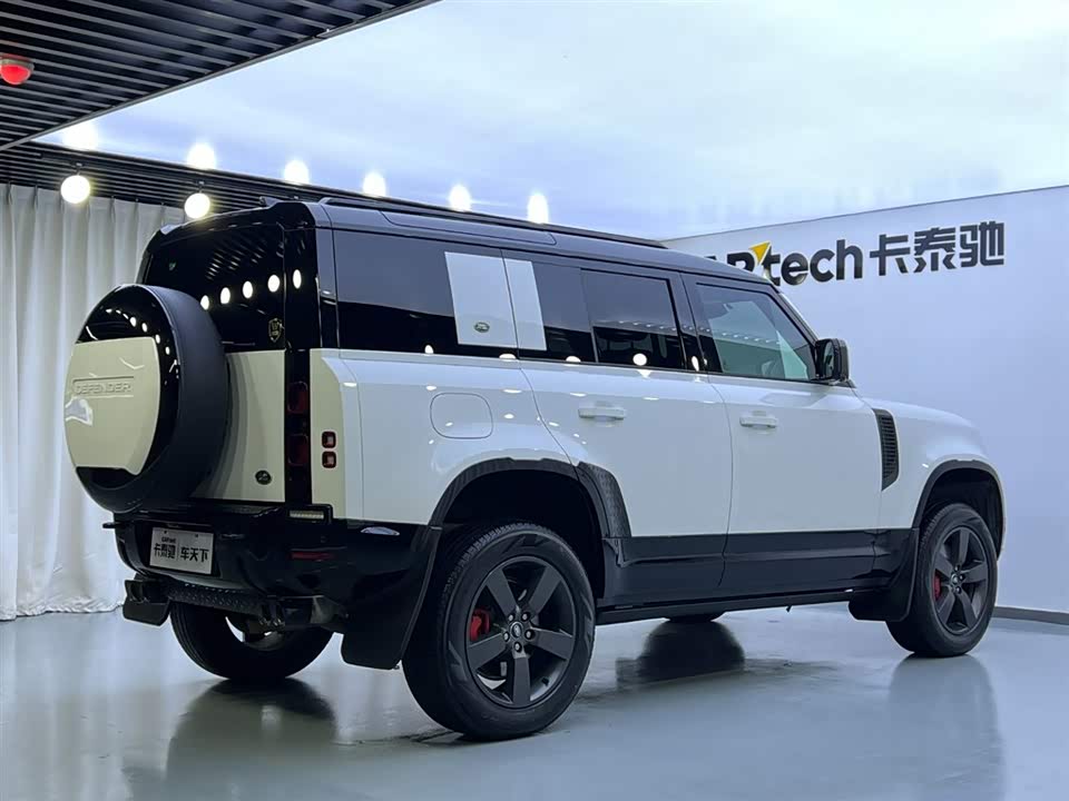 Land Rover guard
