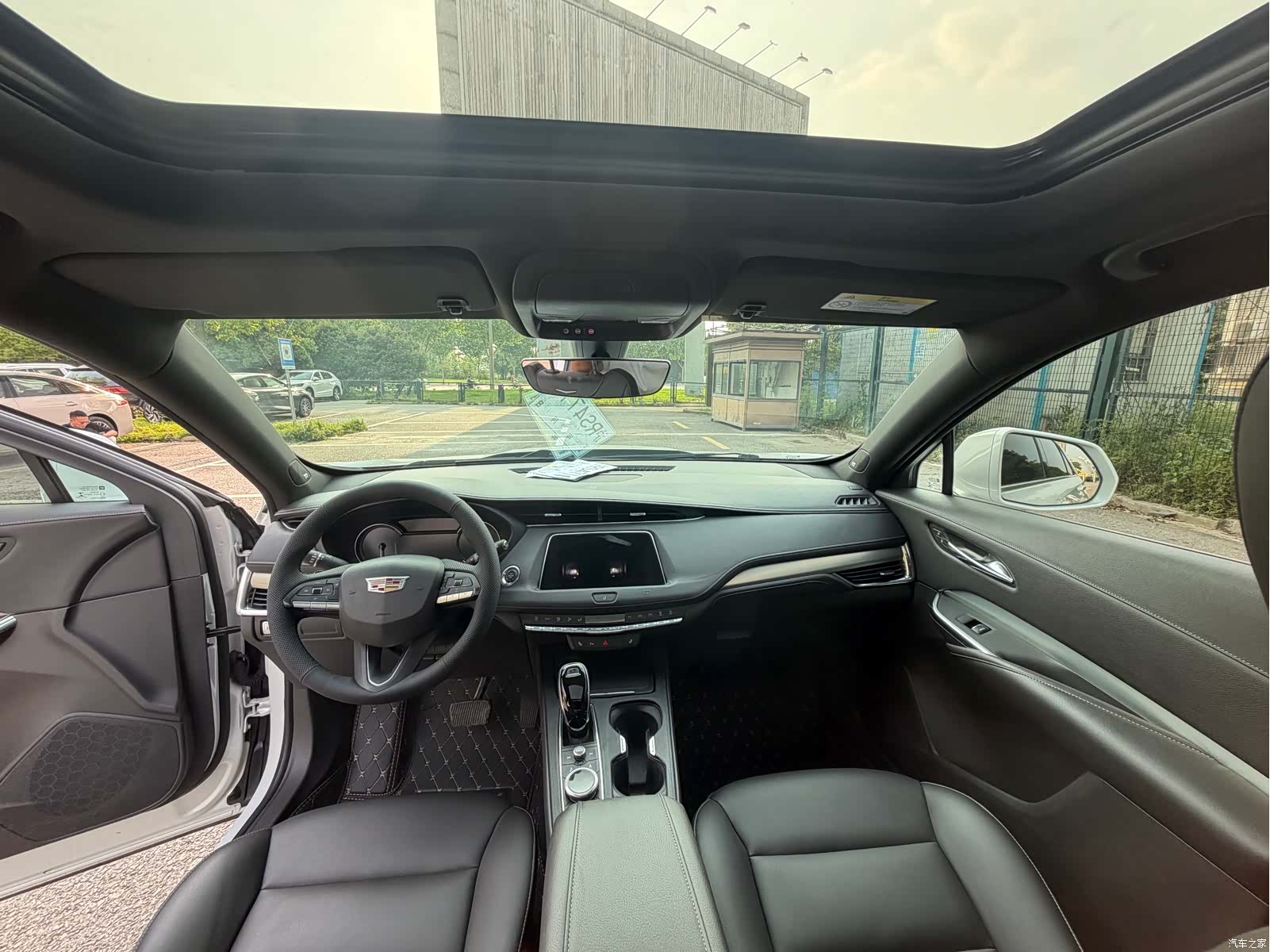 Cadillac XT4, 2020 6