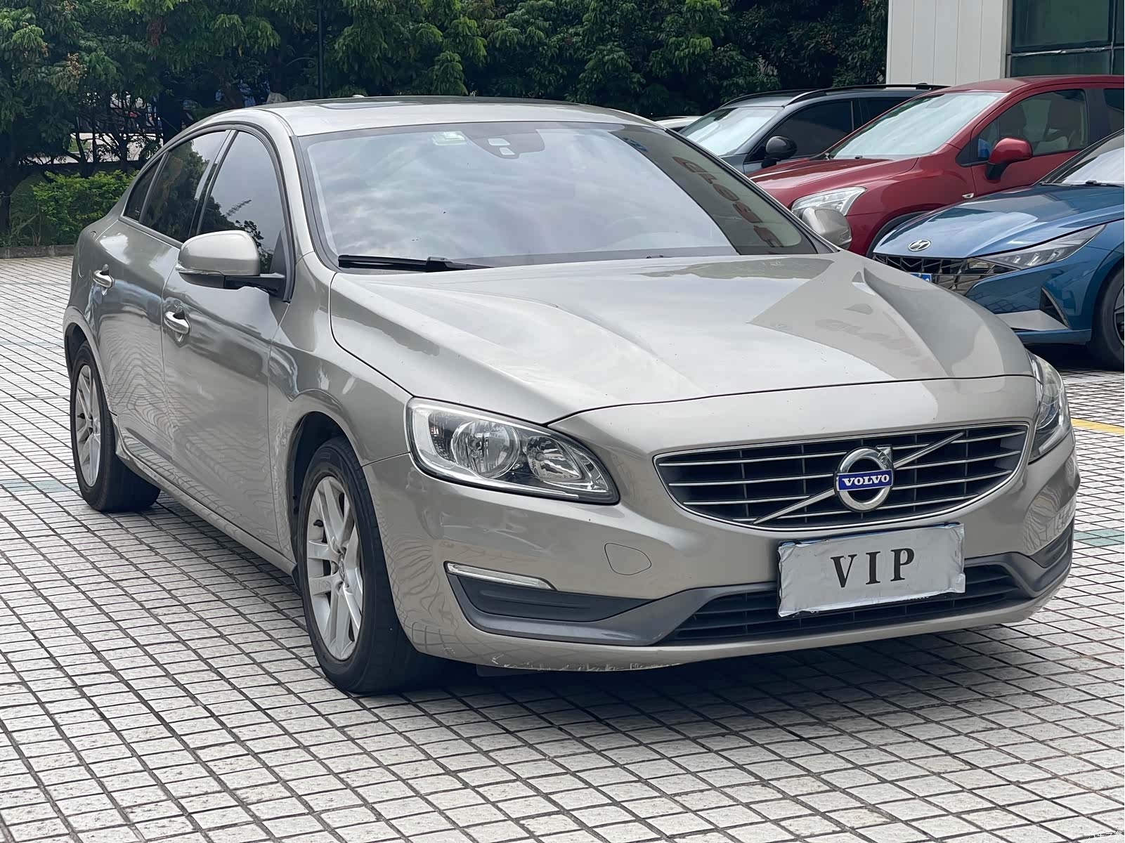 Volvo S60, 2015 3