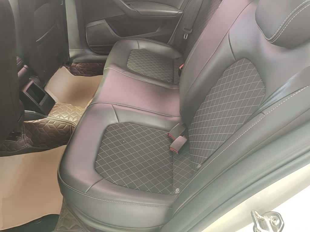 Skoda Rapid, 2019 17
