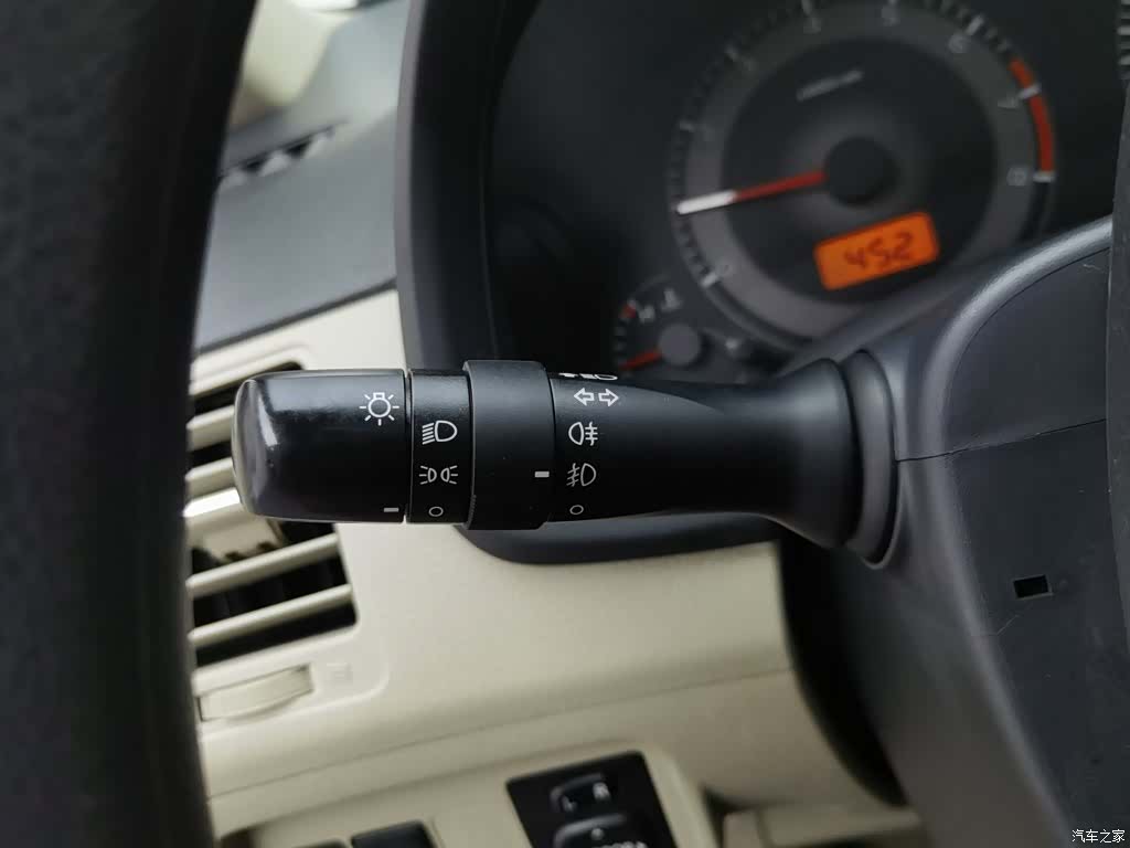 Toyota Corolla, 2011 21