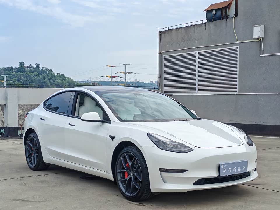Tesla Model 3 Tesla Model 3