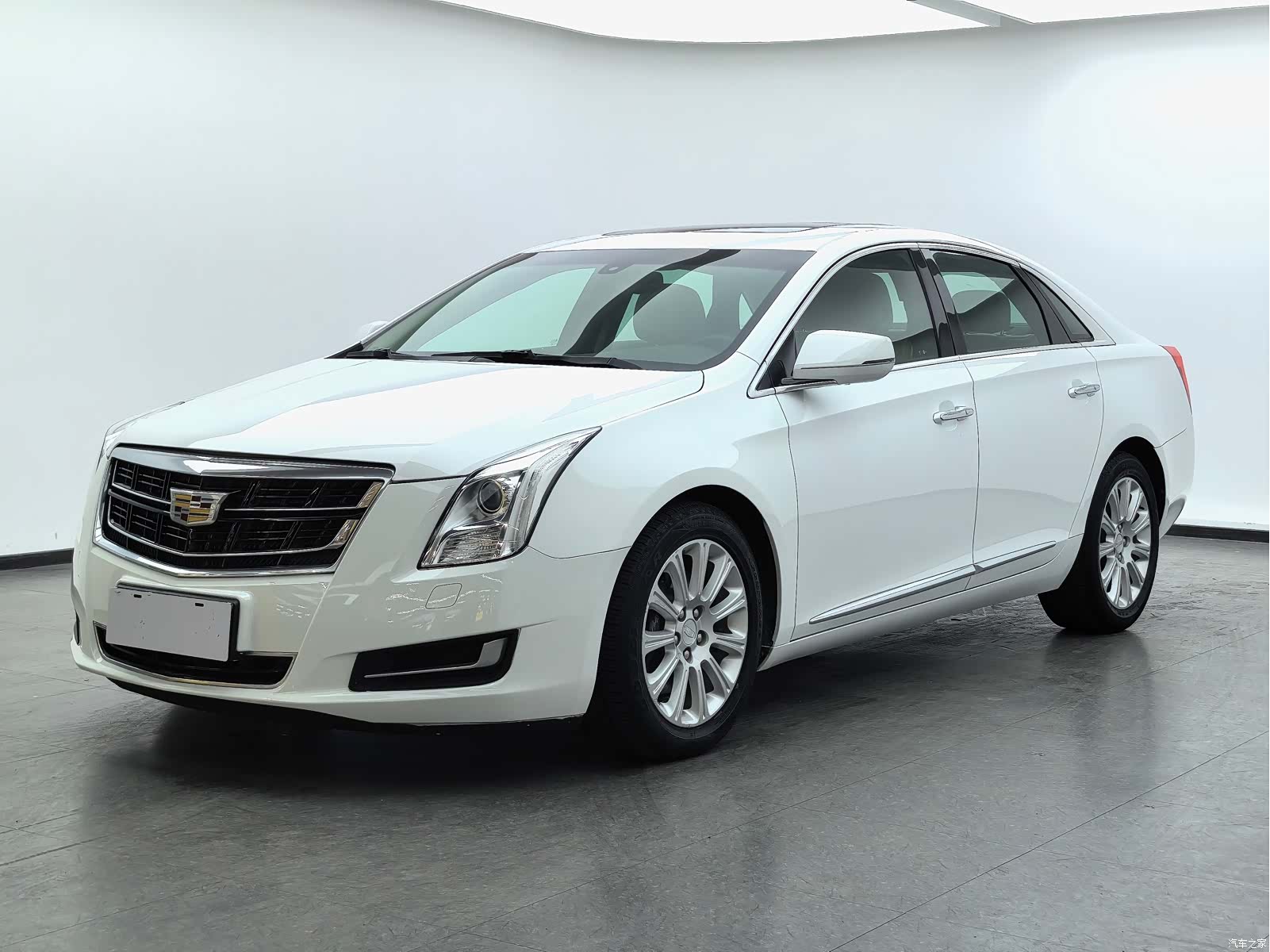 Cadillac XTS, 2017 1