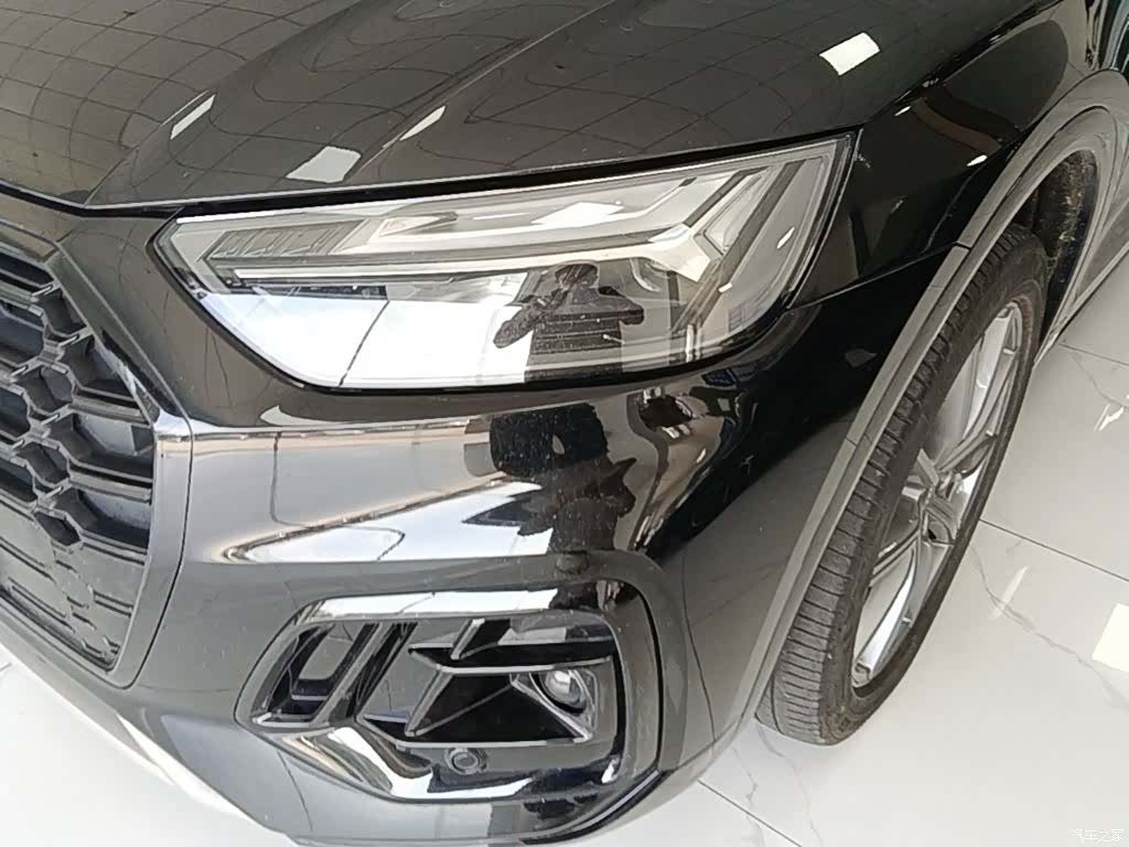 Audi Q5L, 2023 24