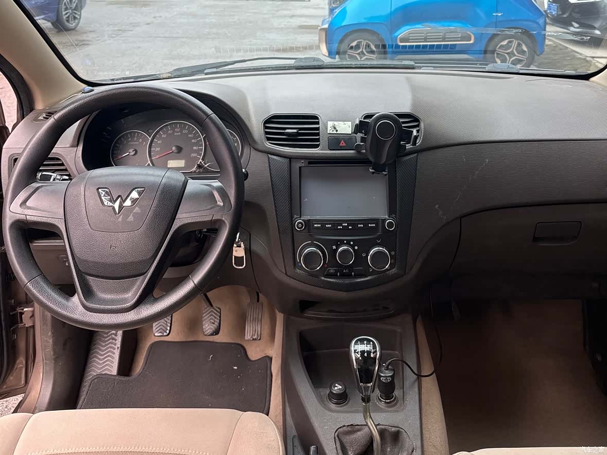 Wuling Hongguang, 2017 9