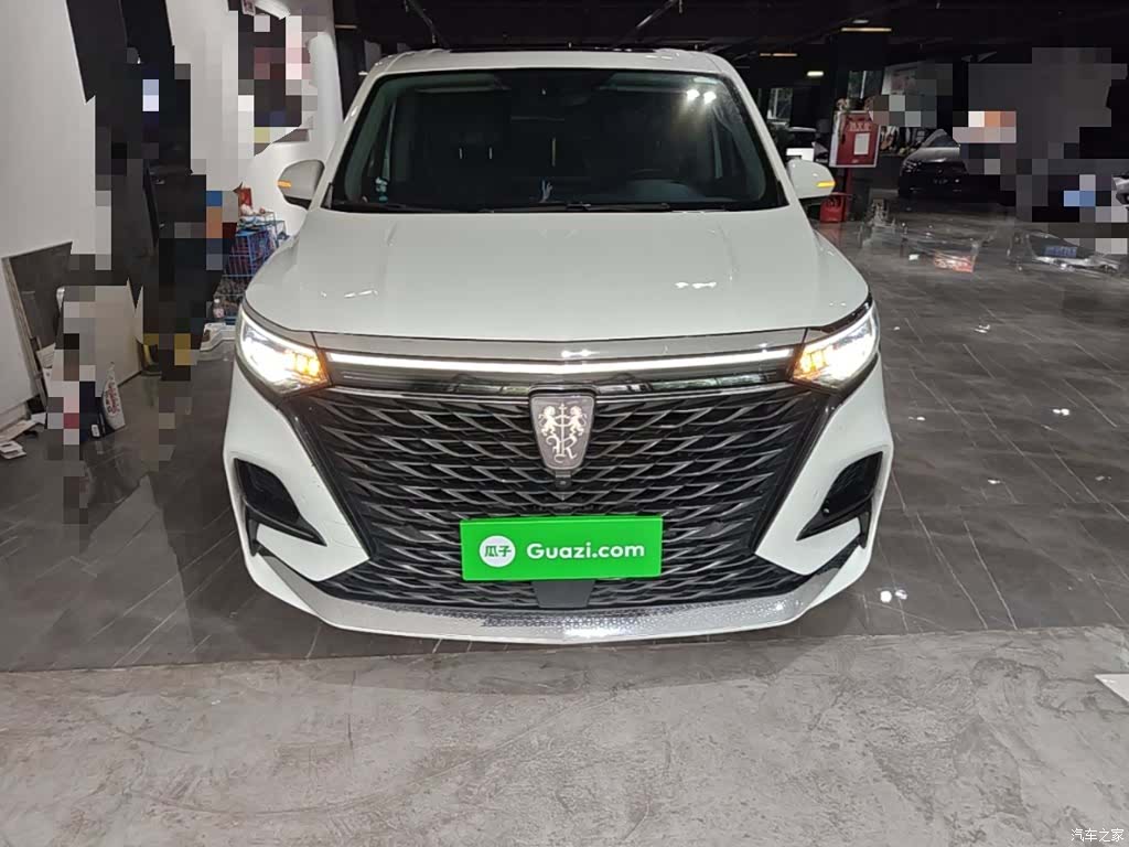 Roewe iMAX8, 2021 3