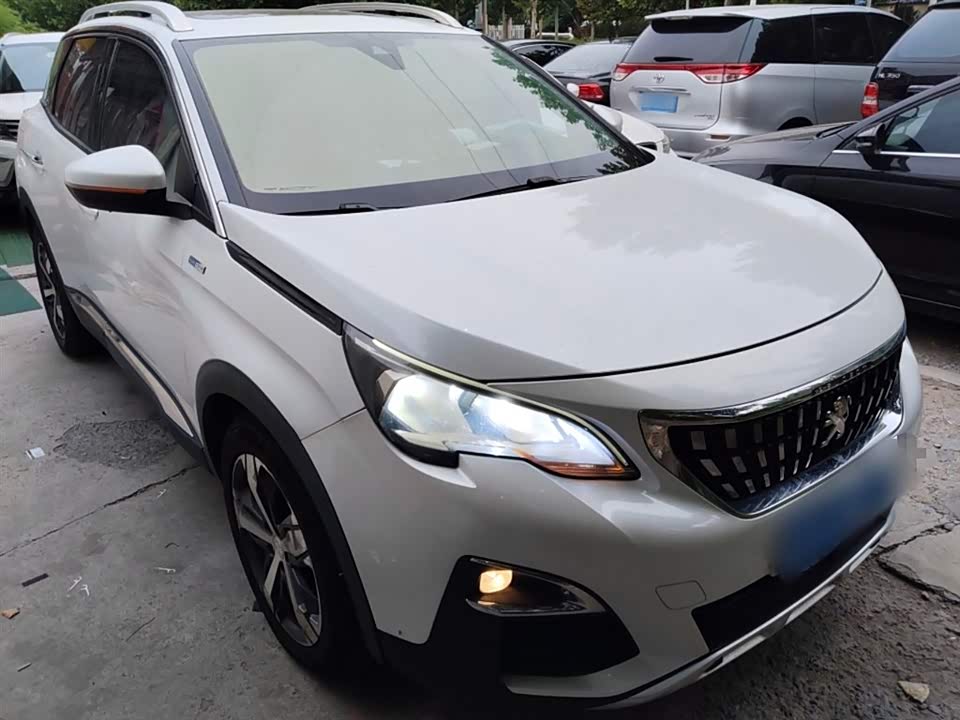 Peugeot 4008 Peugeot 4008