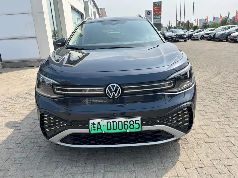 Volkswagen ID.6 CROZZ