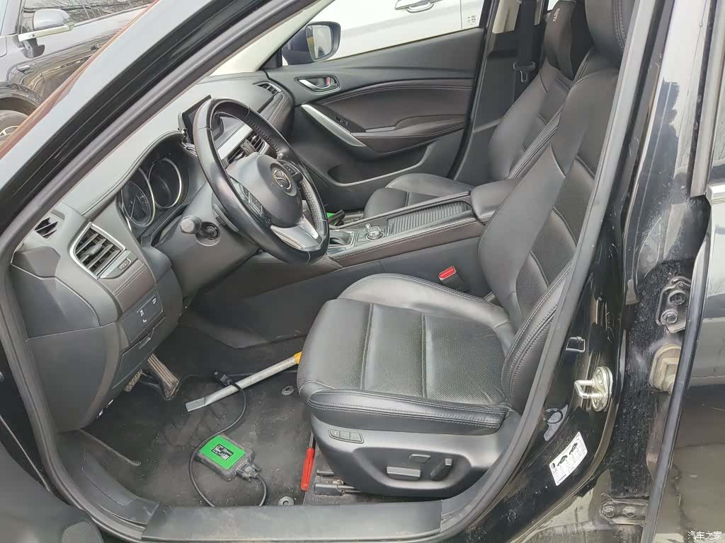 Mazda Atenza, 2016 8