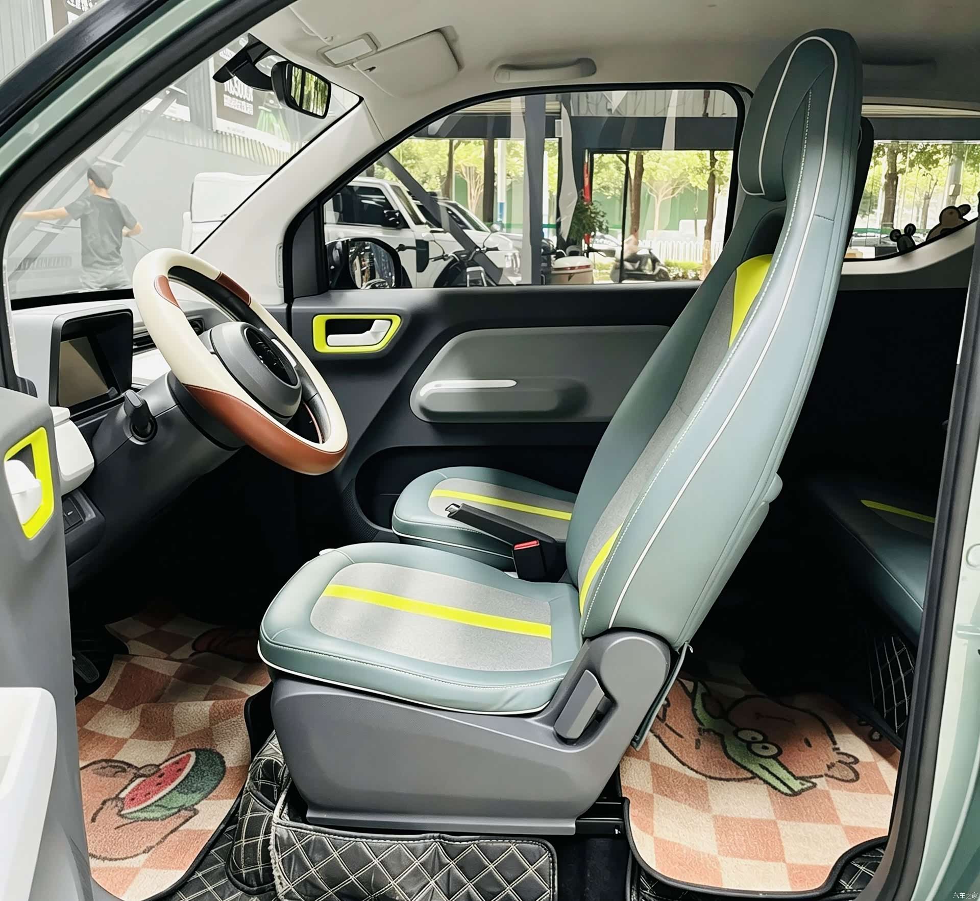 Wuling MINIEV, 2022 10