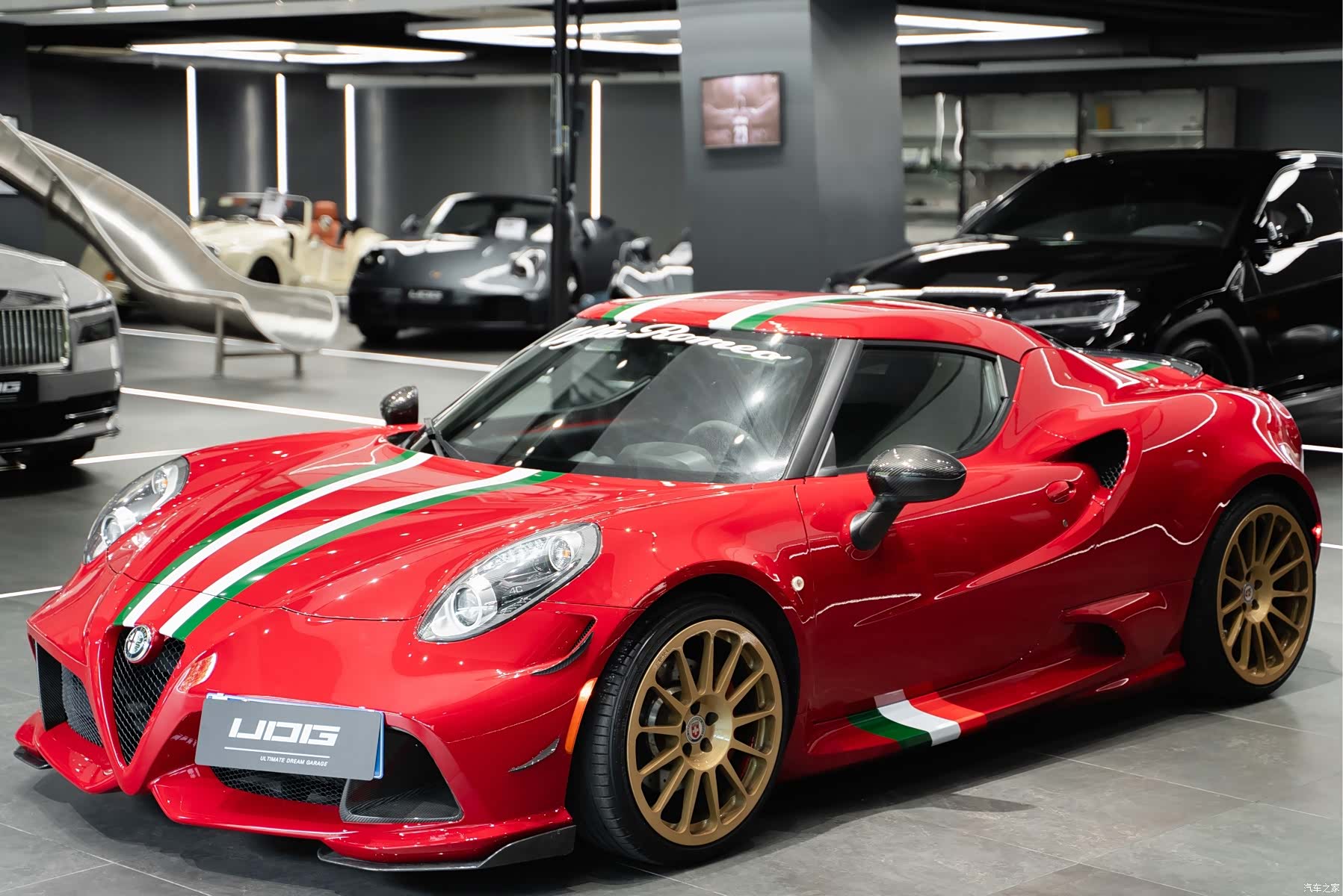 Alfa Romeo 4C, 2017 1