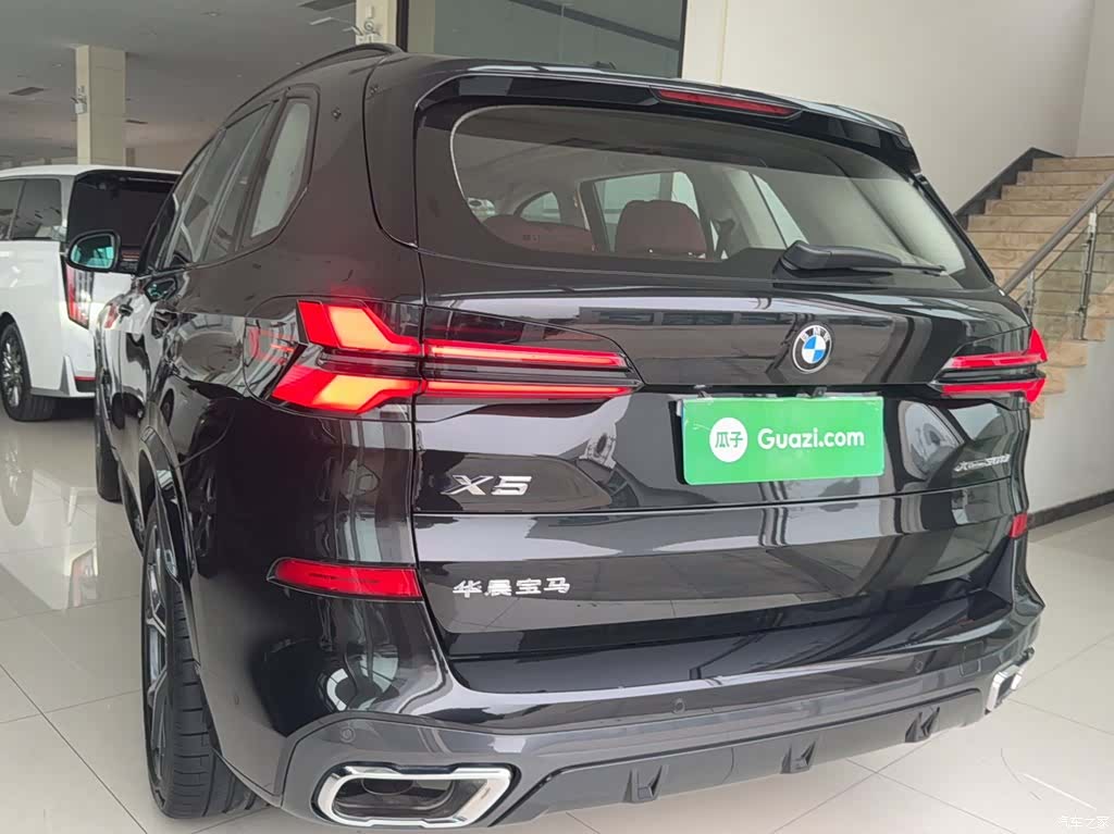 BMW X5, 2025 9