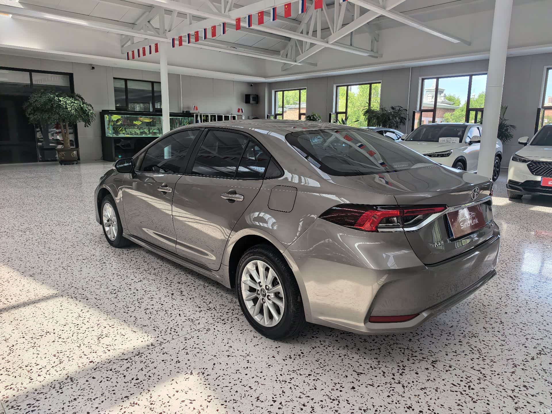 Toyota Corolla, 2023 все фото