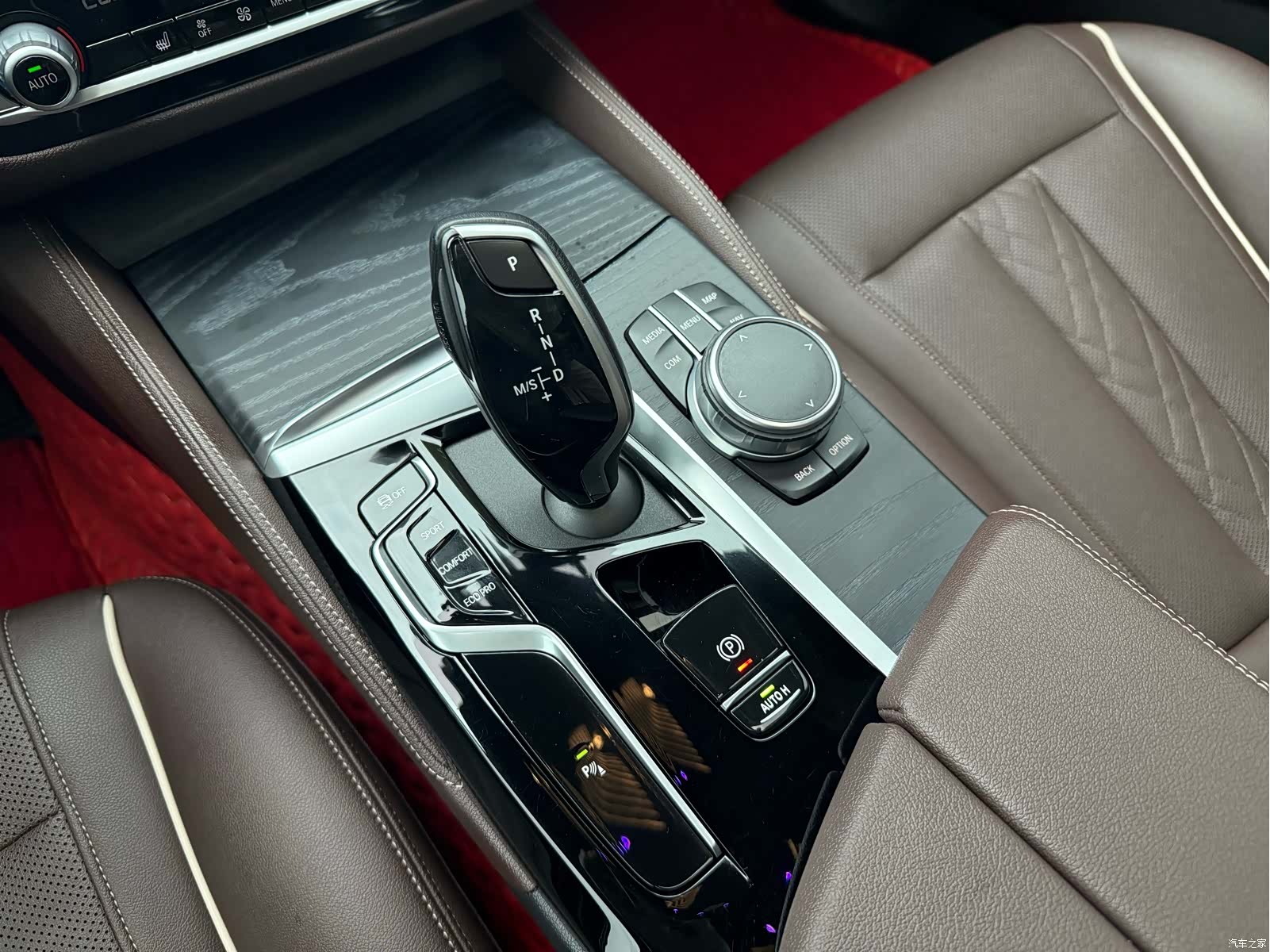 BMW 5 Series, 2021 16