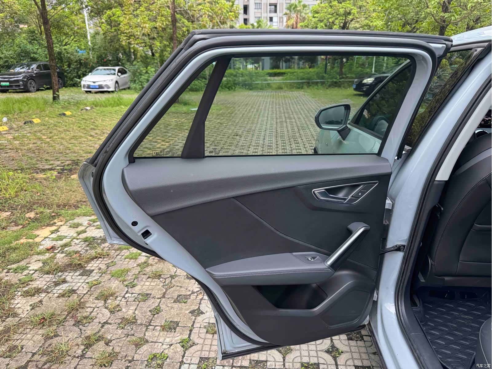 Audi Q2L, 2022 35