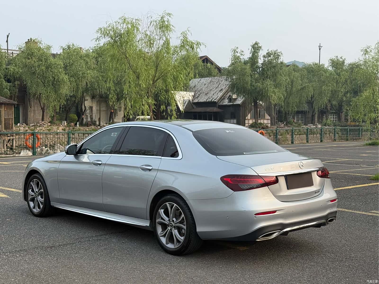Mercedes-Benz E-Class, 2022 все фото