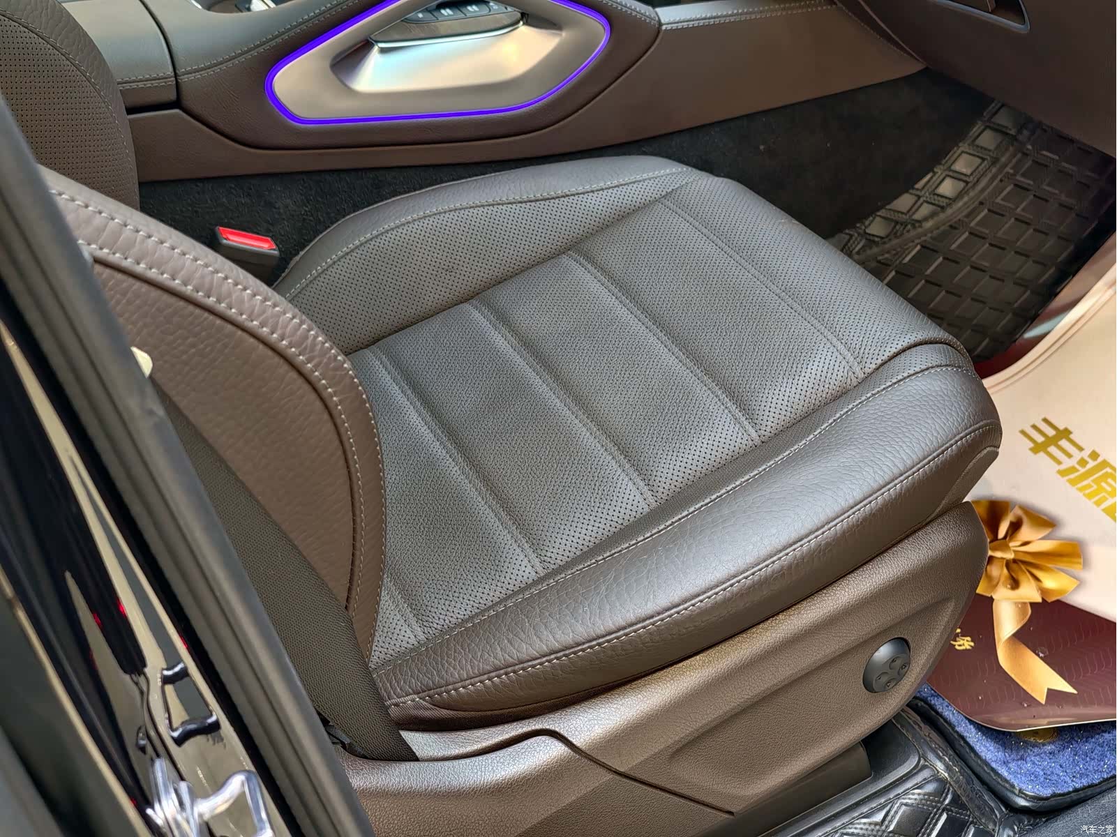 Mercedes-Benz GLS, 2022 8