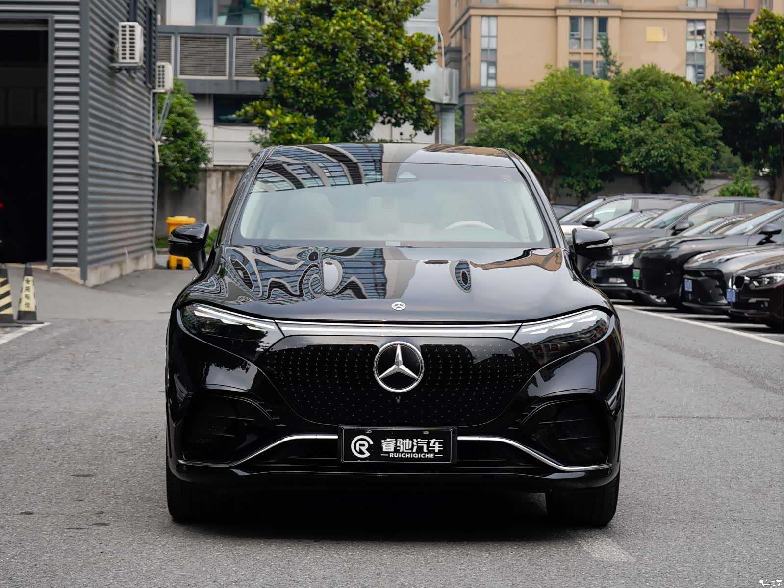 Mercedes-Benz EQS, 2024 2