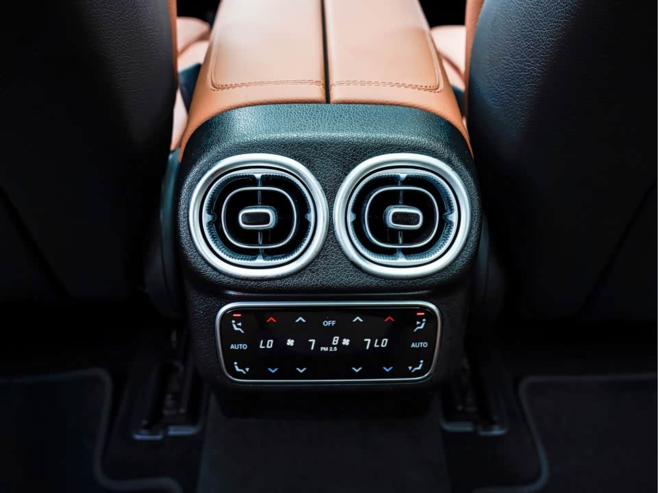 Mercedes-Benz GLC Mercedes-Benz GLC