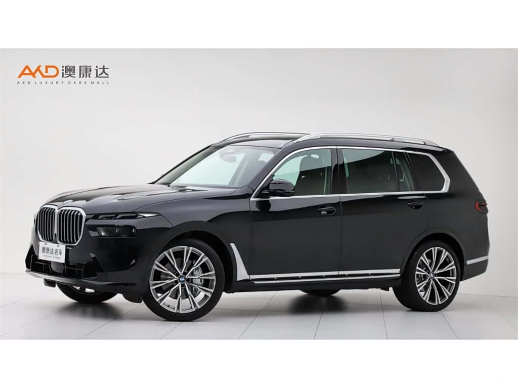 BMW X7, 2024 1