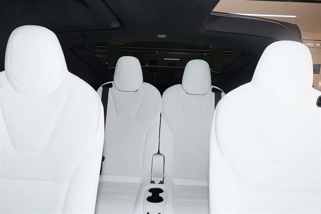 Tesla Model X, 2023 25