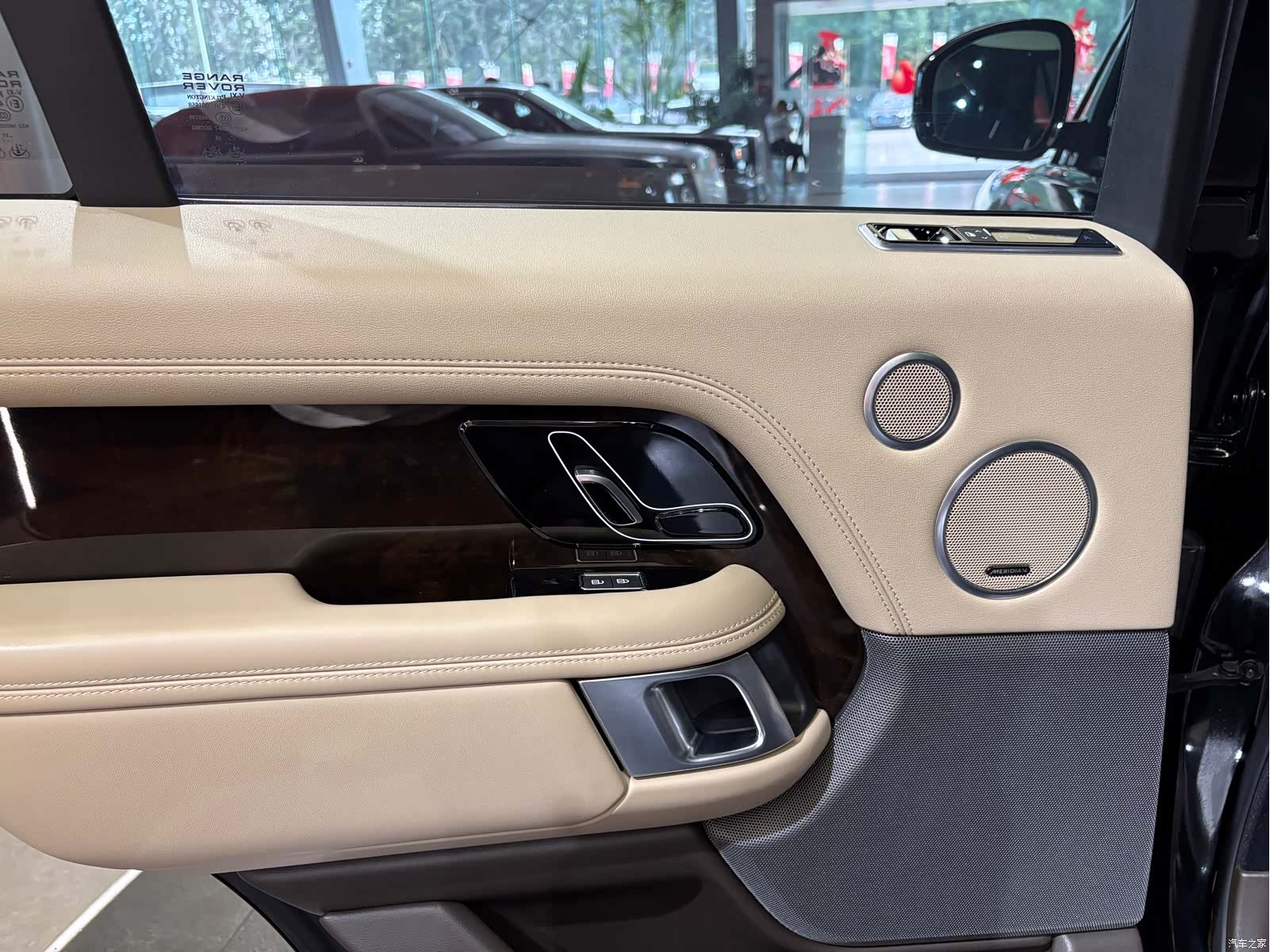 Land Rover Range Rover, 2022 23