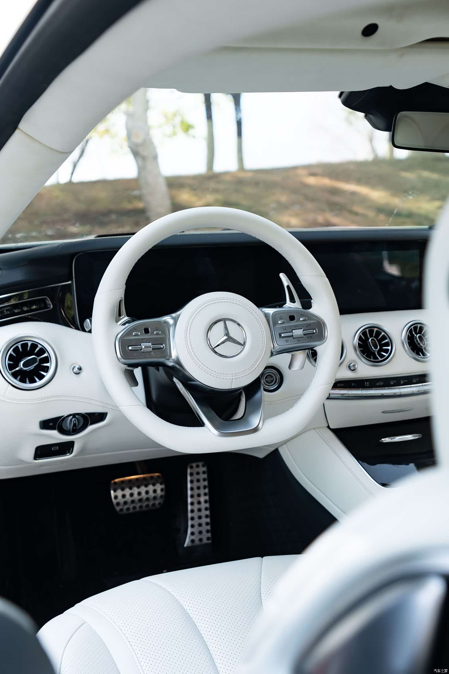 Mercedes-Benz S-Class, 2019 9