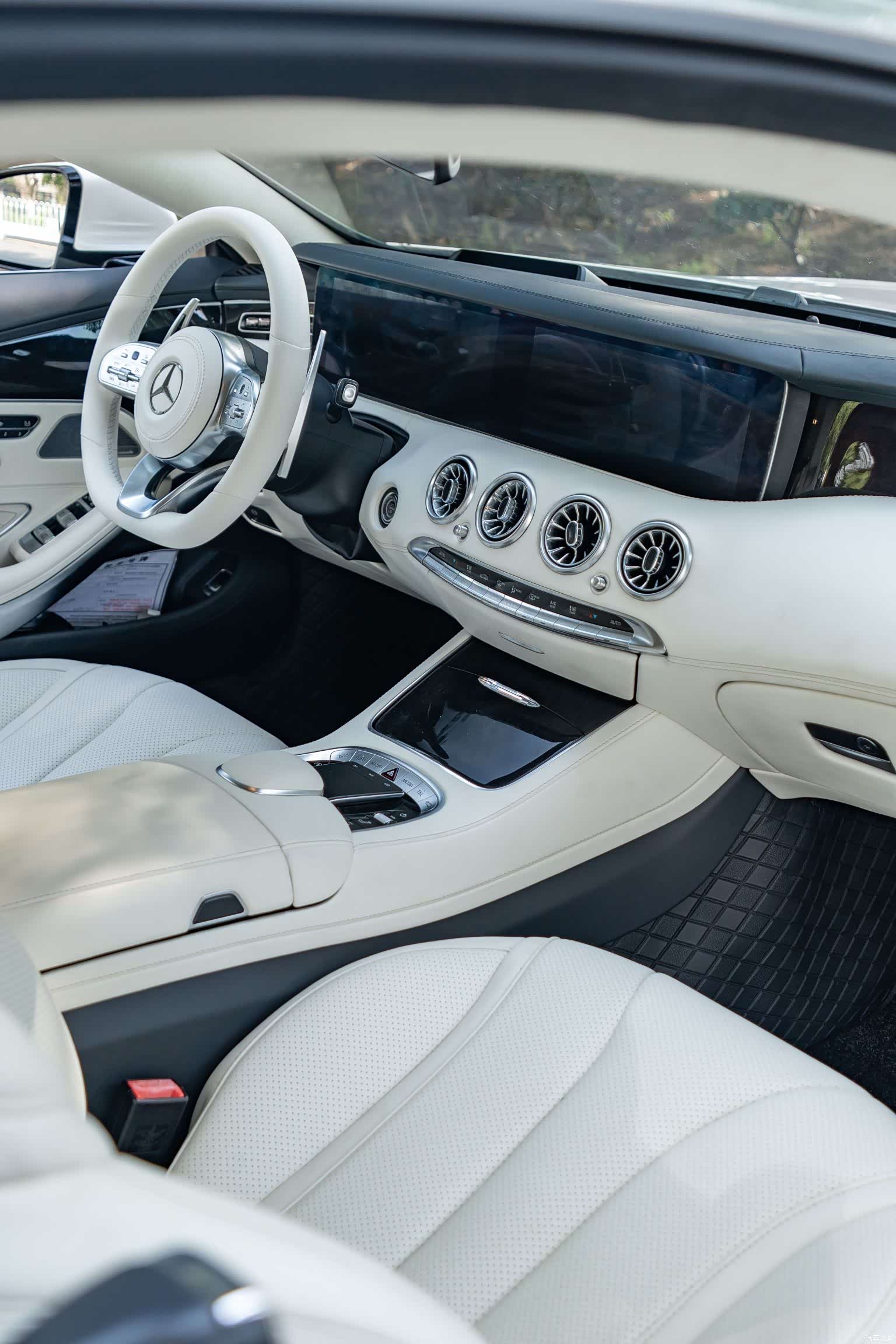 Mercedes-Benz S-Class, 2019 11