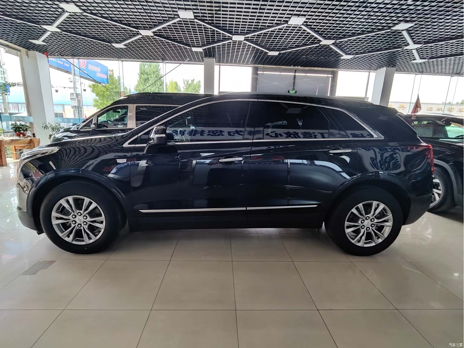 Cadillac XT5, 2021 все фото
