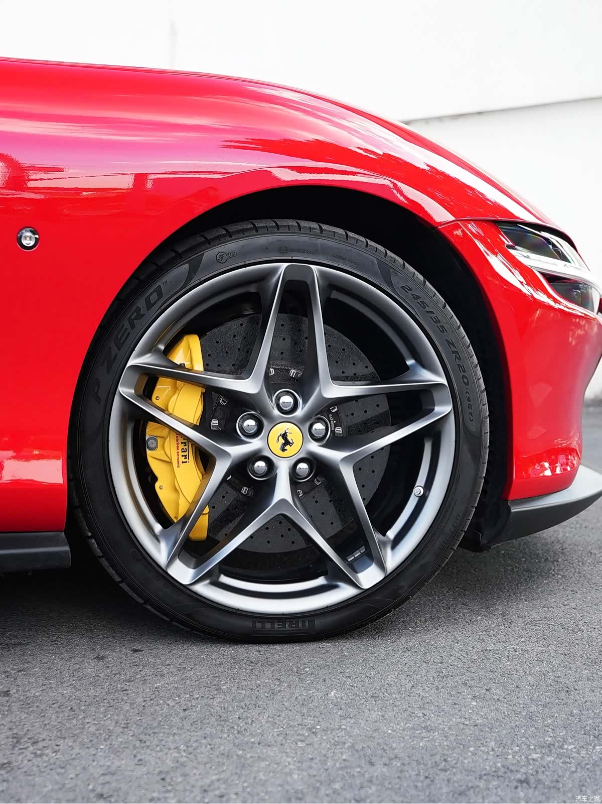 Ferrari Roma, 2024 7