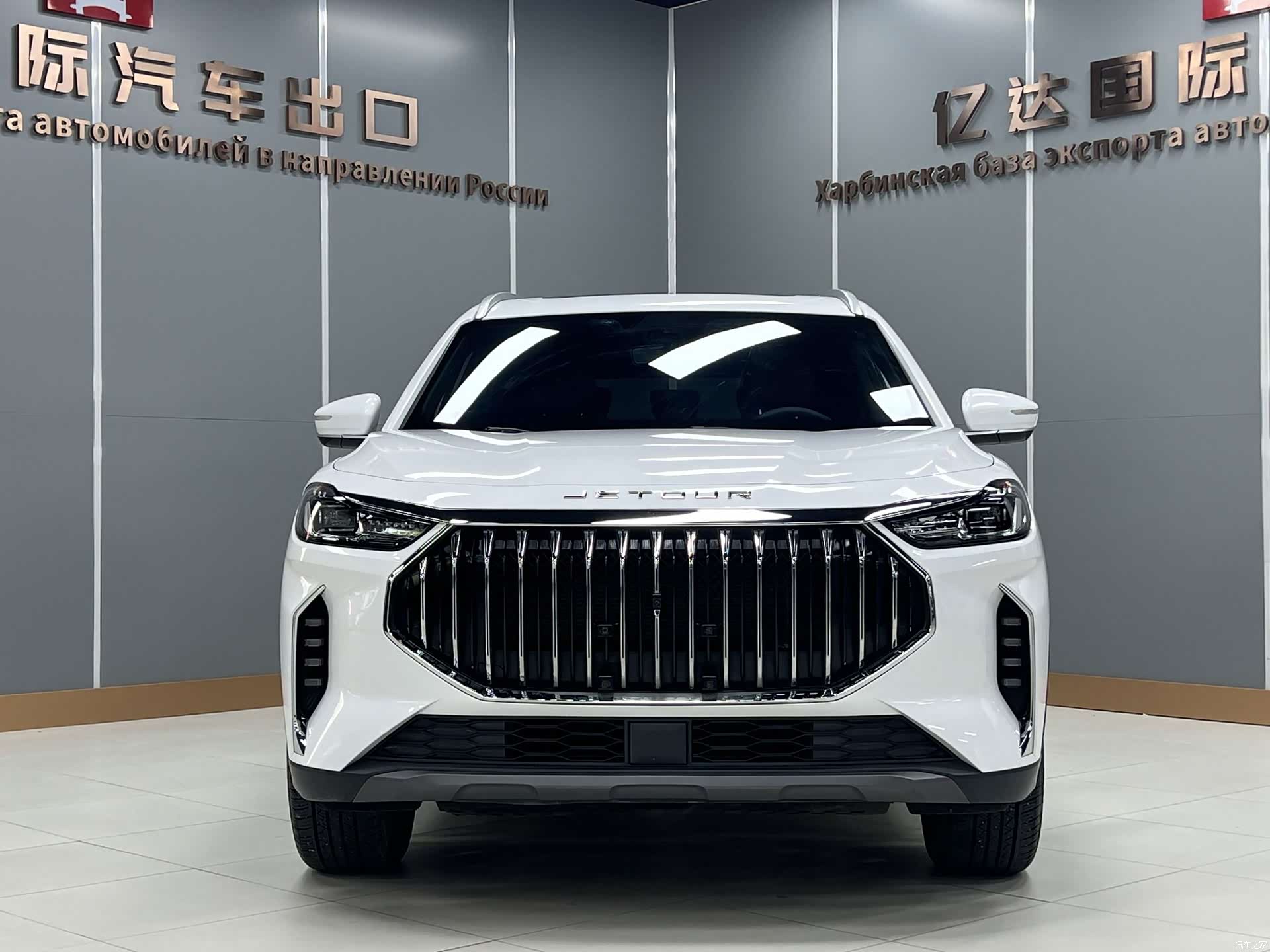 Jetour X70, 2022 2