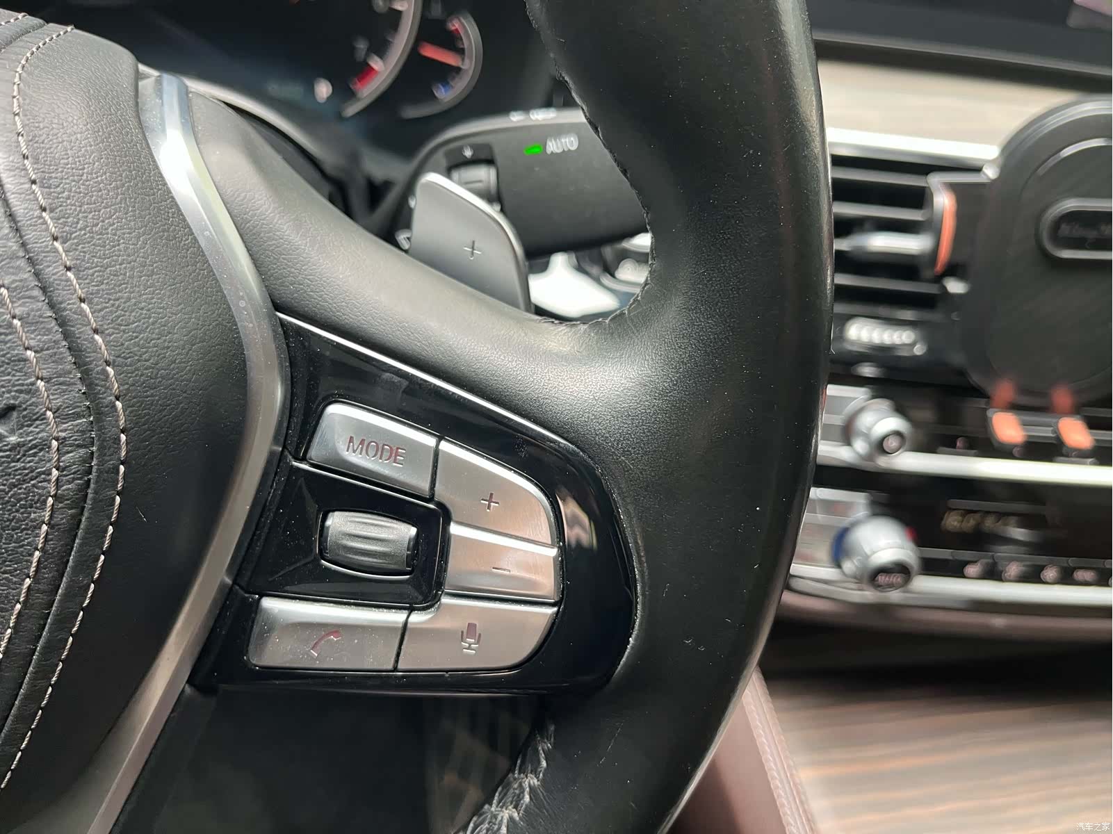 BMW 5 Series, 2018 35