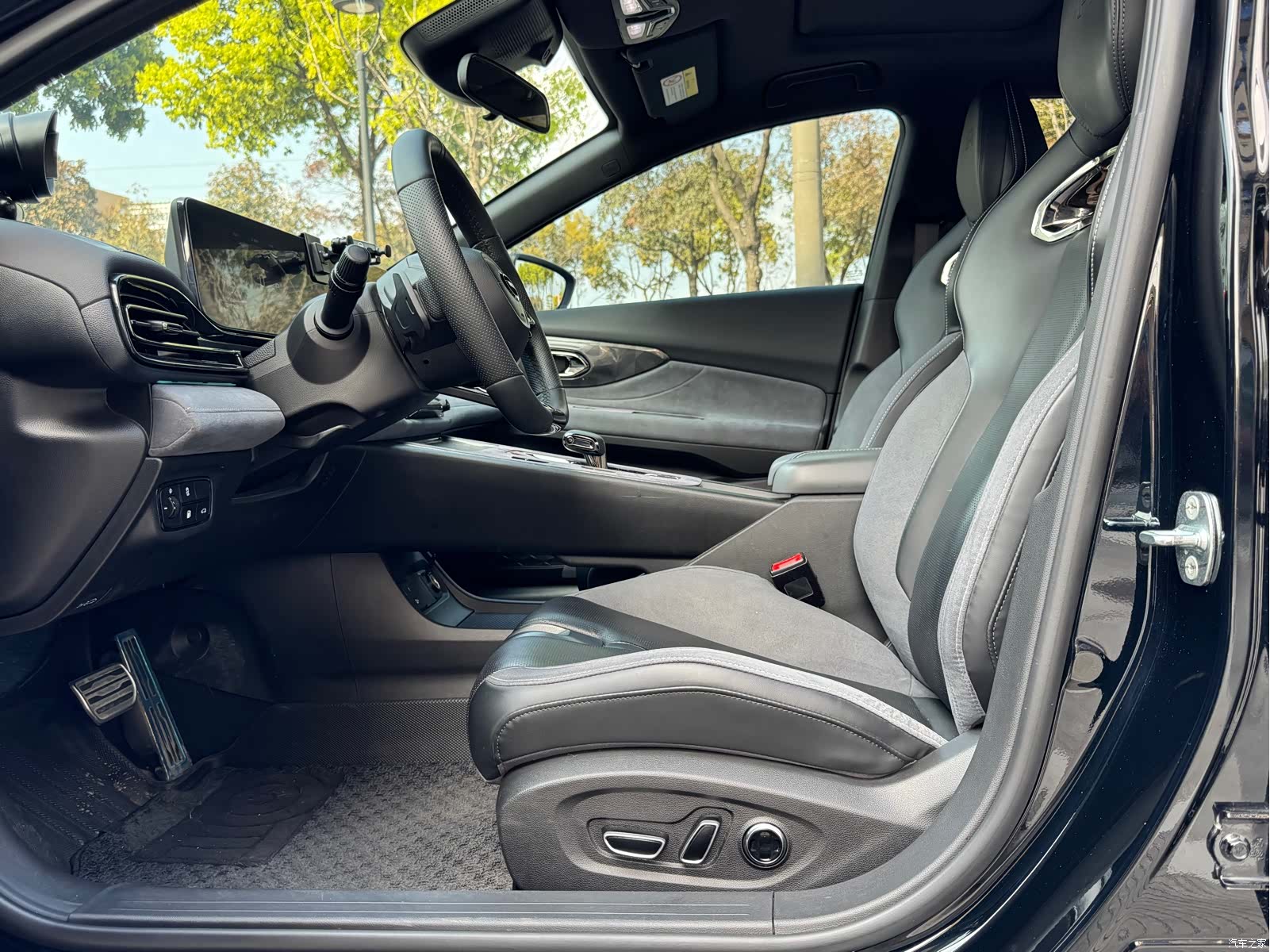 Trumpchi Empow, 2024 6