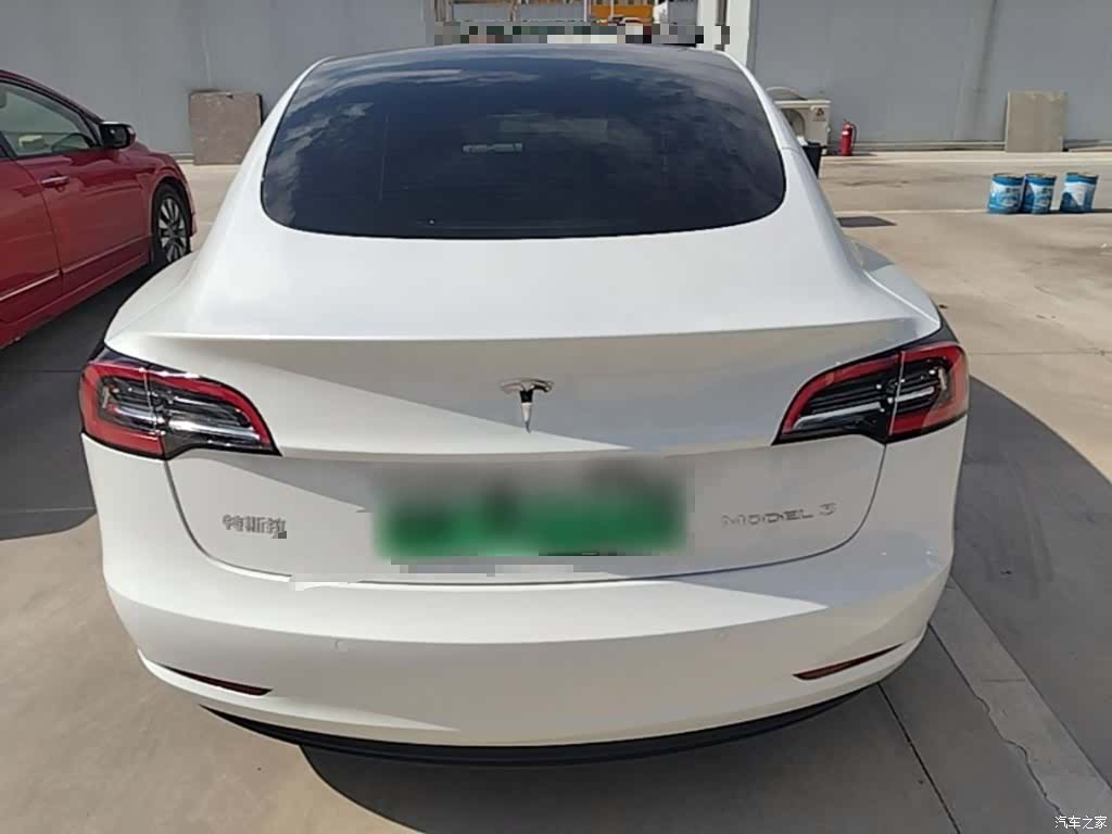 Tesla Model 3, 2022 6