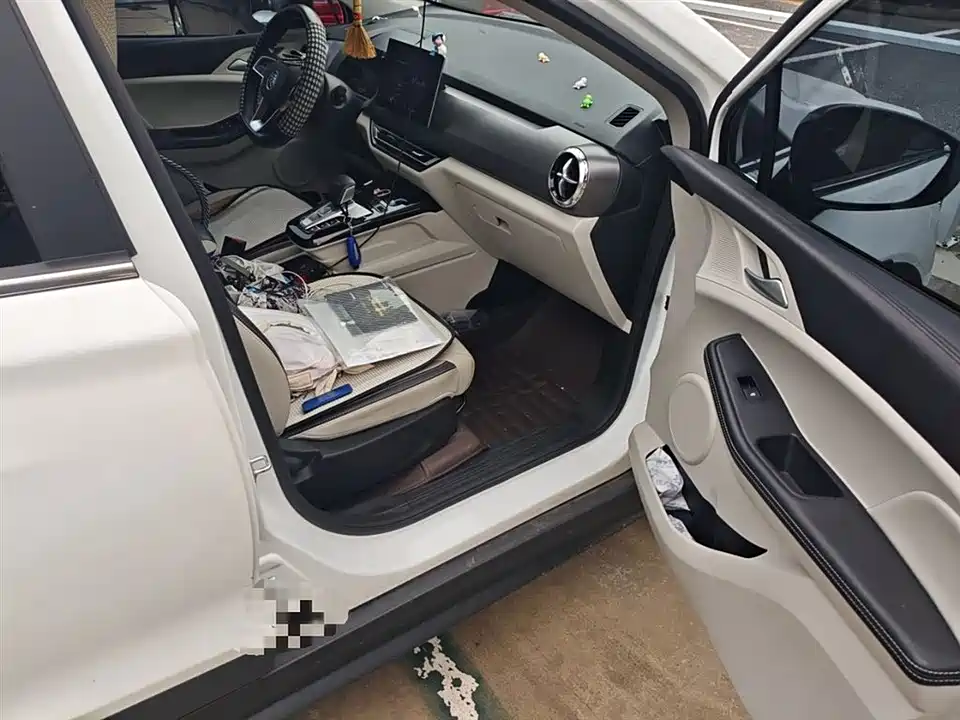 BYD Yuan Pro BYD Yuan Pro