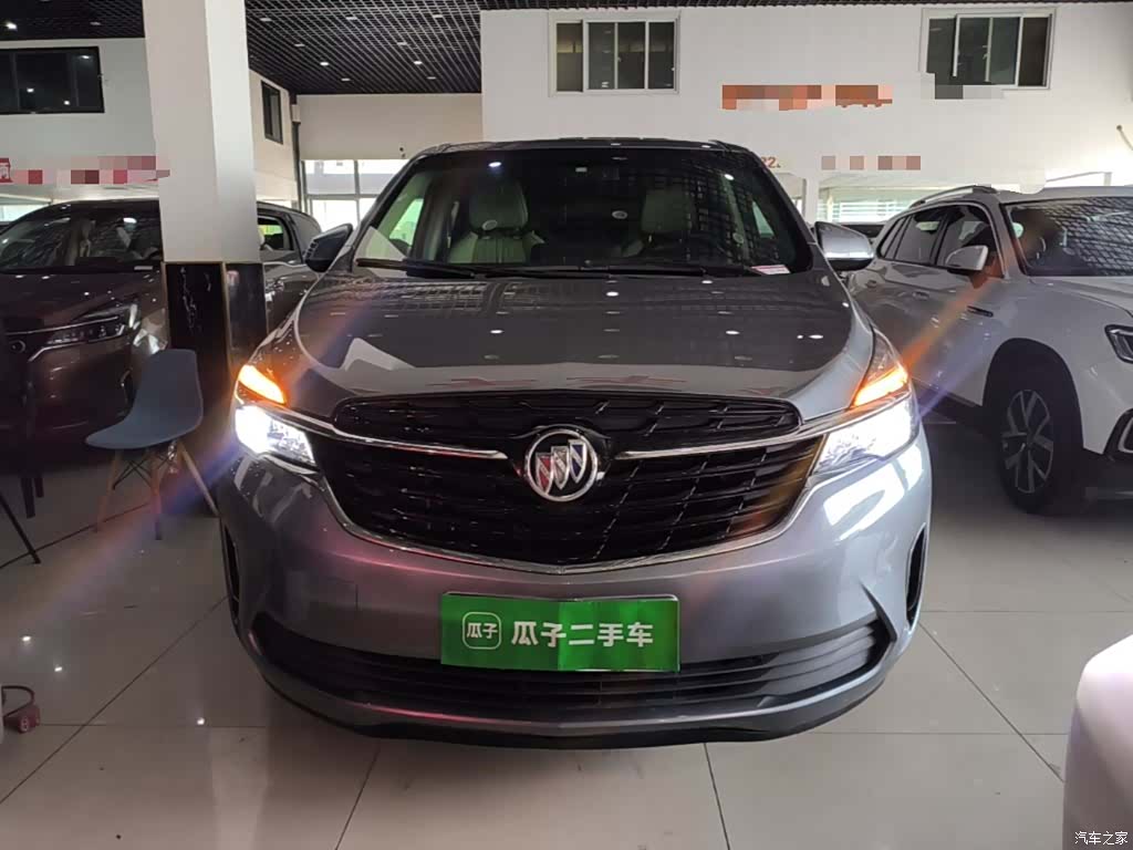 Buick GL8, 2022 3