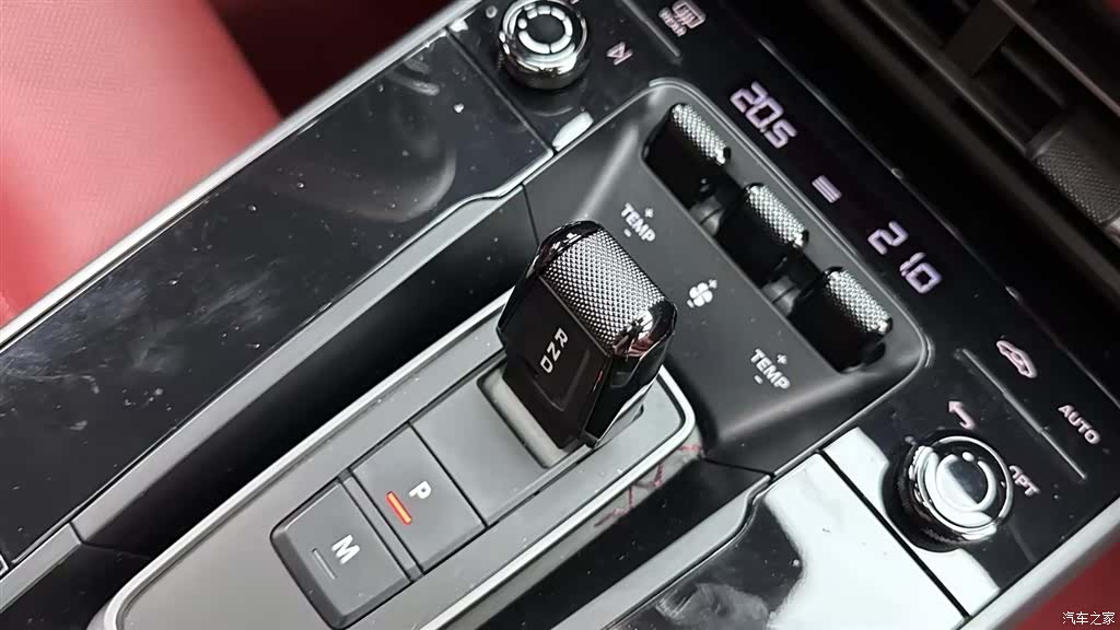 Porsche 911, 2024 10