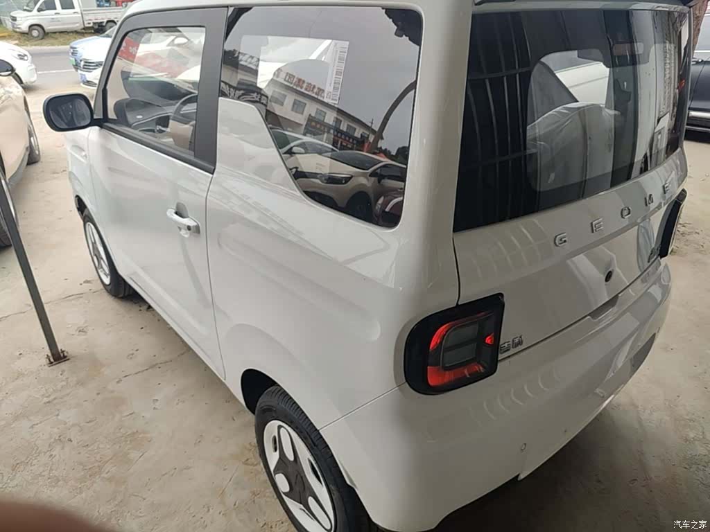 Geely Panda, 2026 все фото
