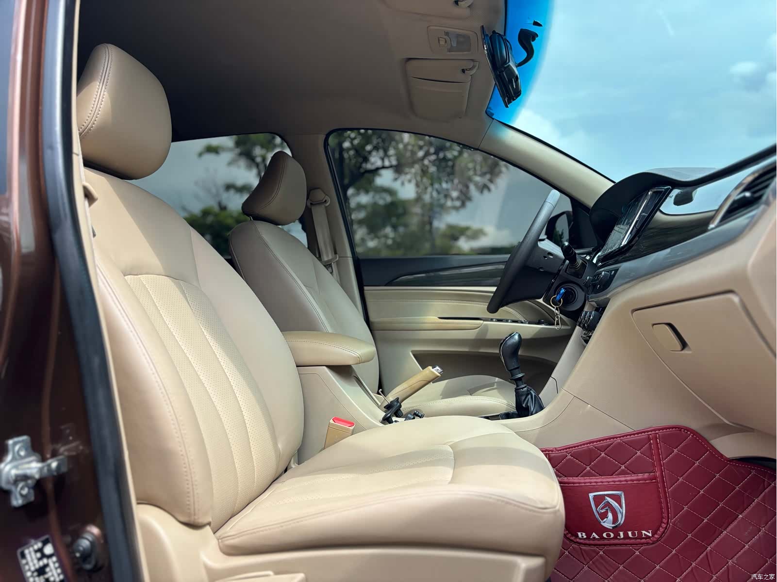 Wuling 730, 2017 14