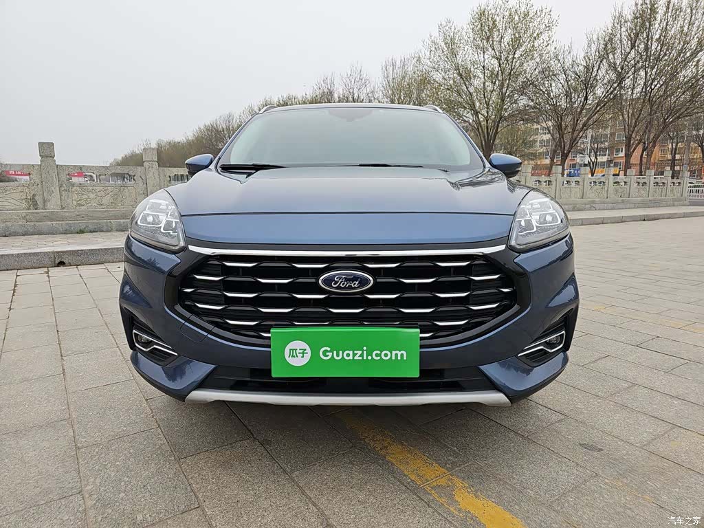 Ford Escape, 2021 3