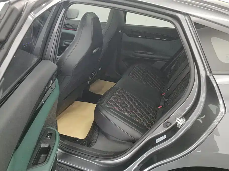 Changan UNI-V Smart iDD