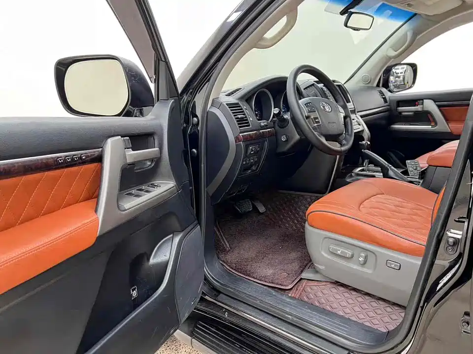 Toyota Land Cruiser Toyota Land Cruiser