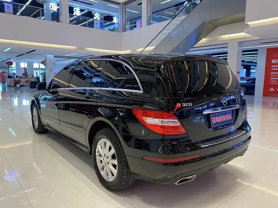 Mercedes-Benz R-class