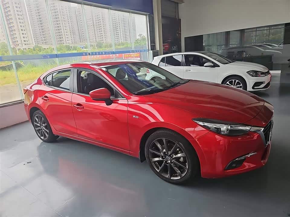 Mazda 3 Angkesaila