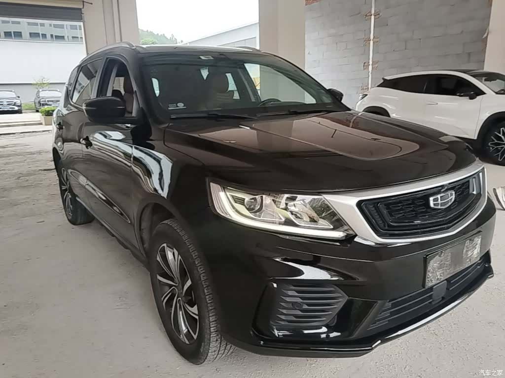 Geely X6, 2020 4