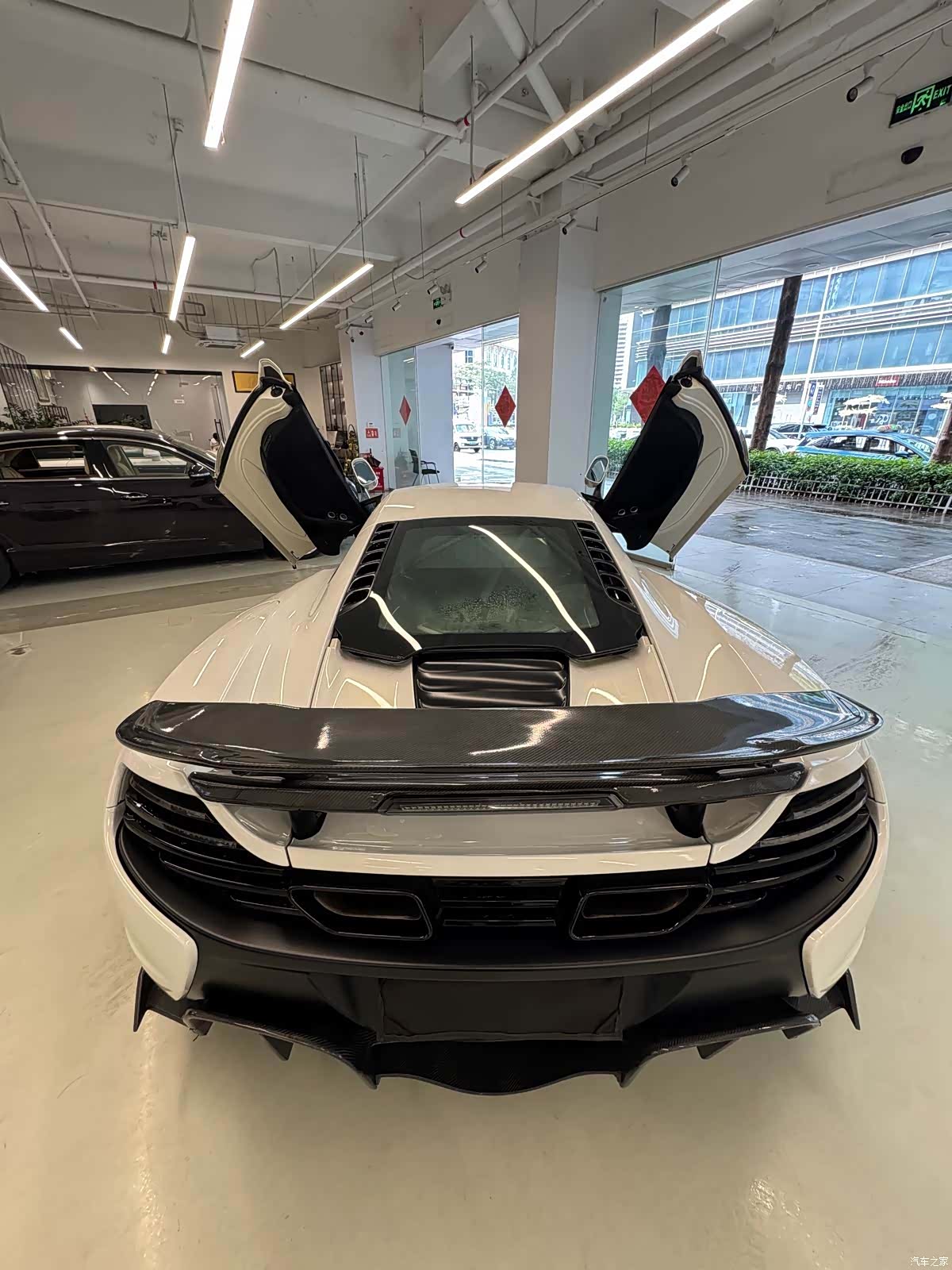 McLaren 650S, 2015 все фото