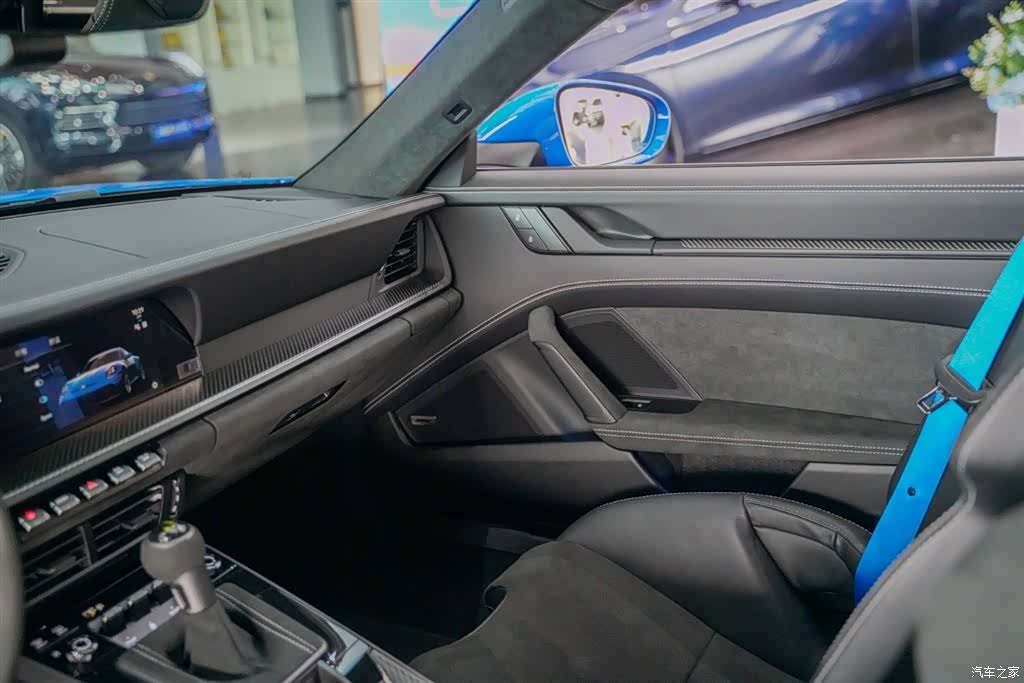 Porsche 911, 2026 23