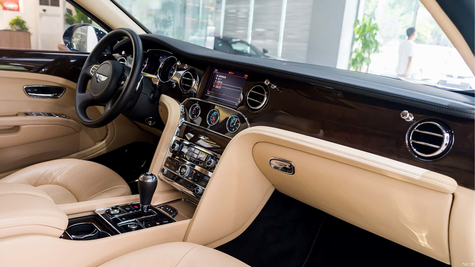 Bentley Mulsanne, 2013 17