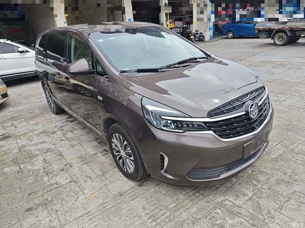 Buick GL8, 2021 4